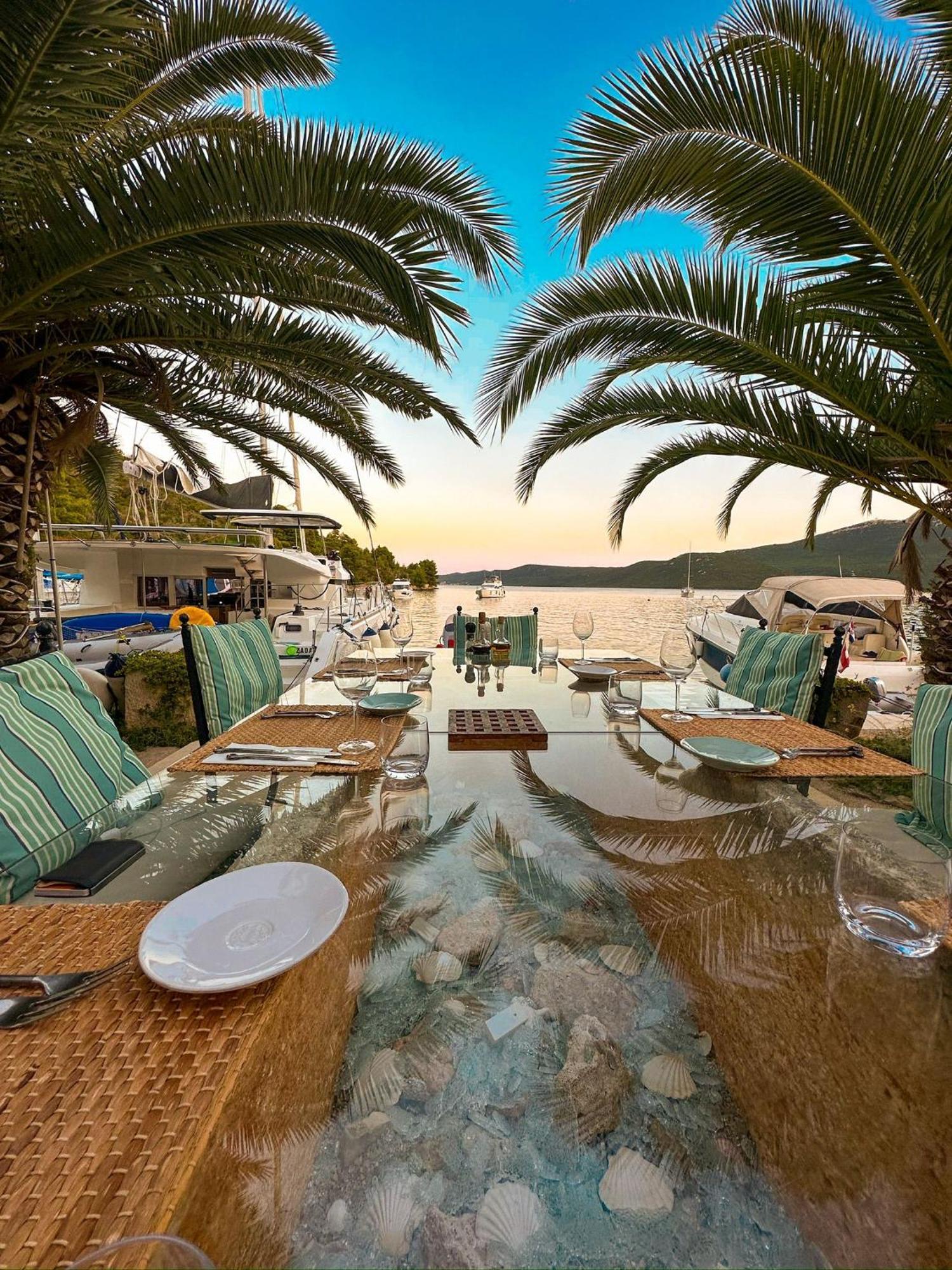 Villa Rava Hotel & Restaurant Exterior foto